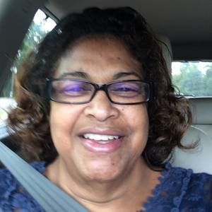 Meet your Posher, Nina